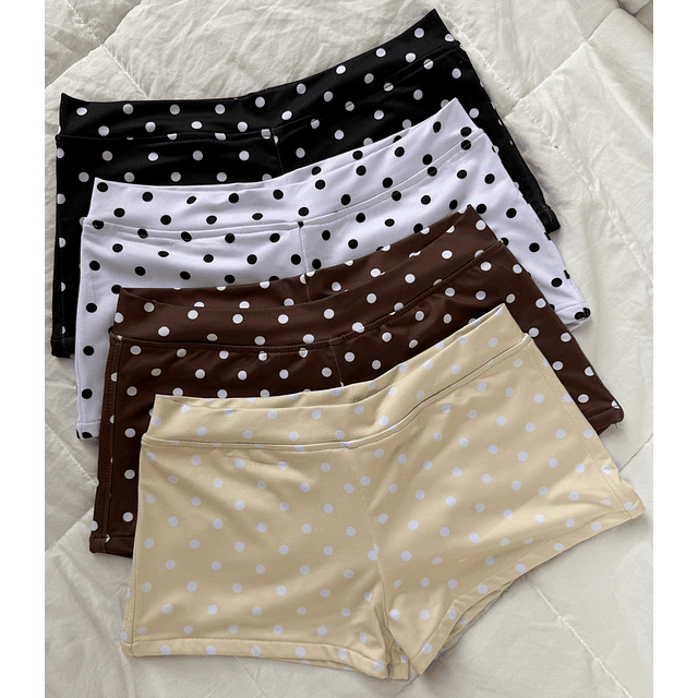 Mini short polka dots