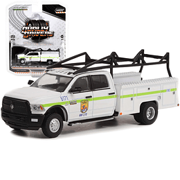 2018 Ram 3500 Dually Service Bed U.S. Fish & Wildlife Fire Management Dually Drivers 1:64