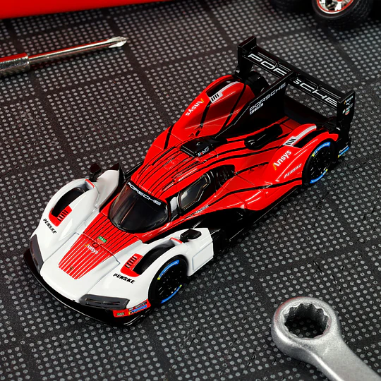 Porsche 963 [Mattel Creations Exclusive] Elite 64 Hot Wheels