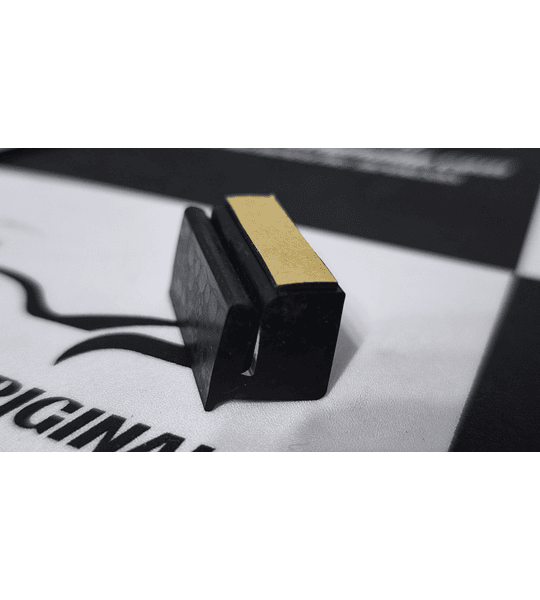 SOPORTES DE ESTANQUE LATERALES - 