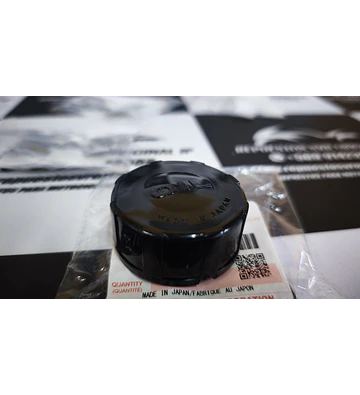 TAPA DE DEPOSITO DE ACEITE SUZUKI GT 185