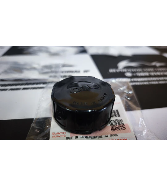 TAPA DE DEPOSITO DE ACEITE SUZUKI GT 185