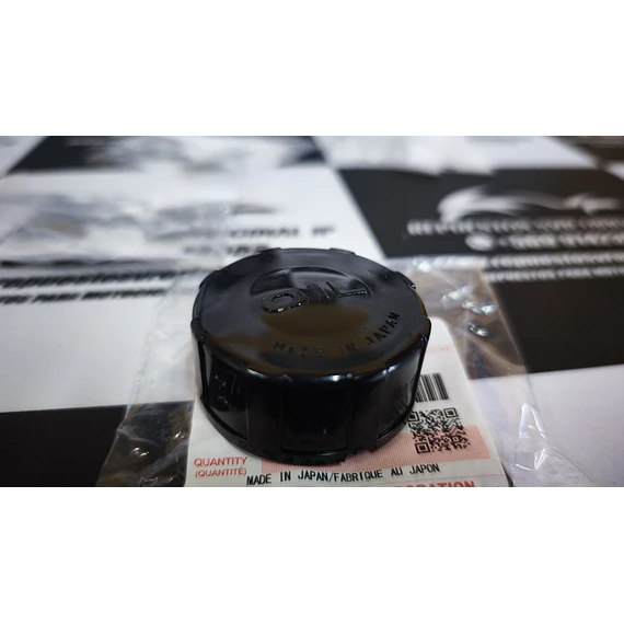 TAPA DE DEPOSITO DE ACEITE SUZUKI GT 185