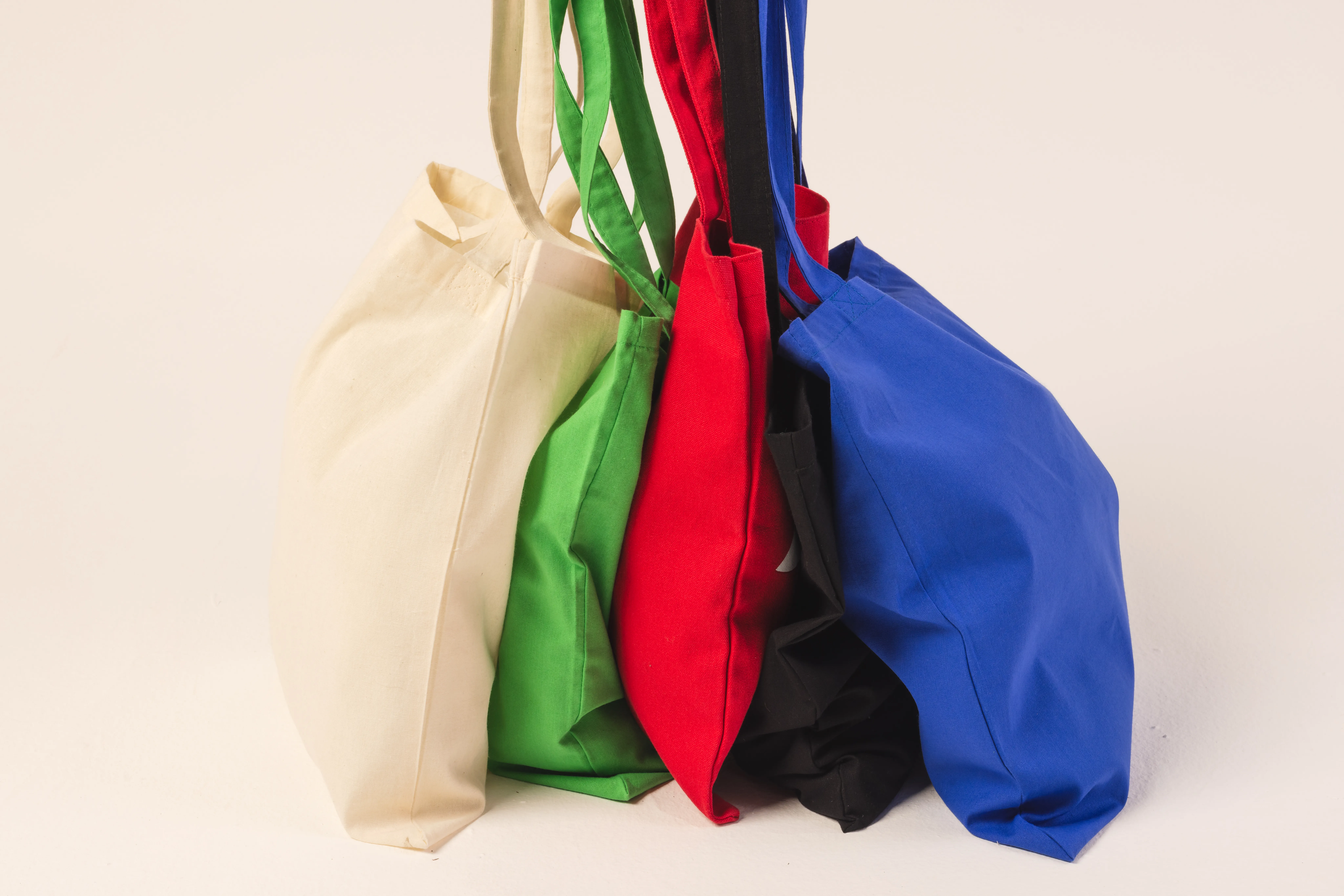 Bolsos ecológicos: cómo elegir el ideal (Plano vs Expandible)