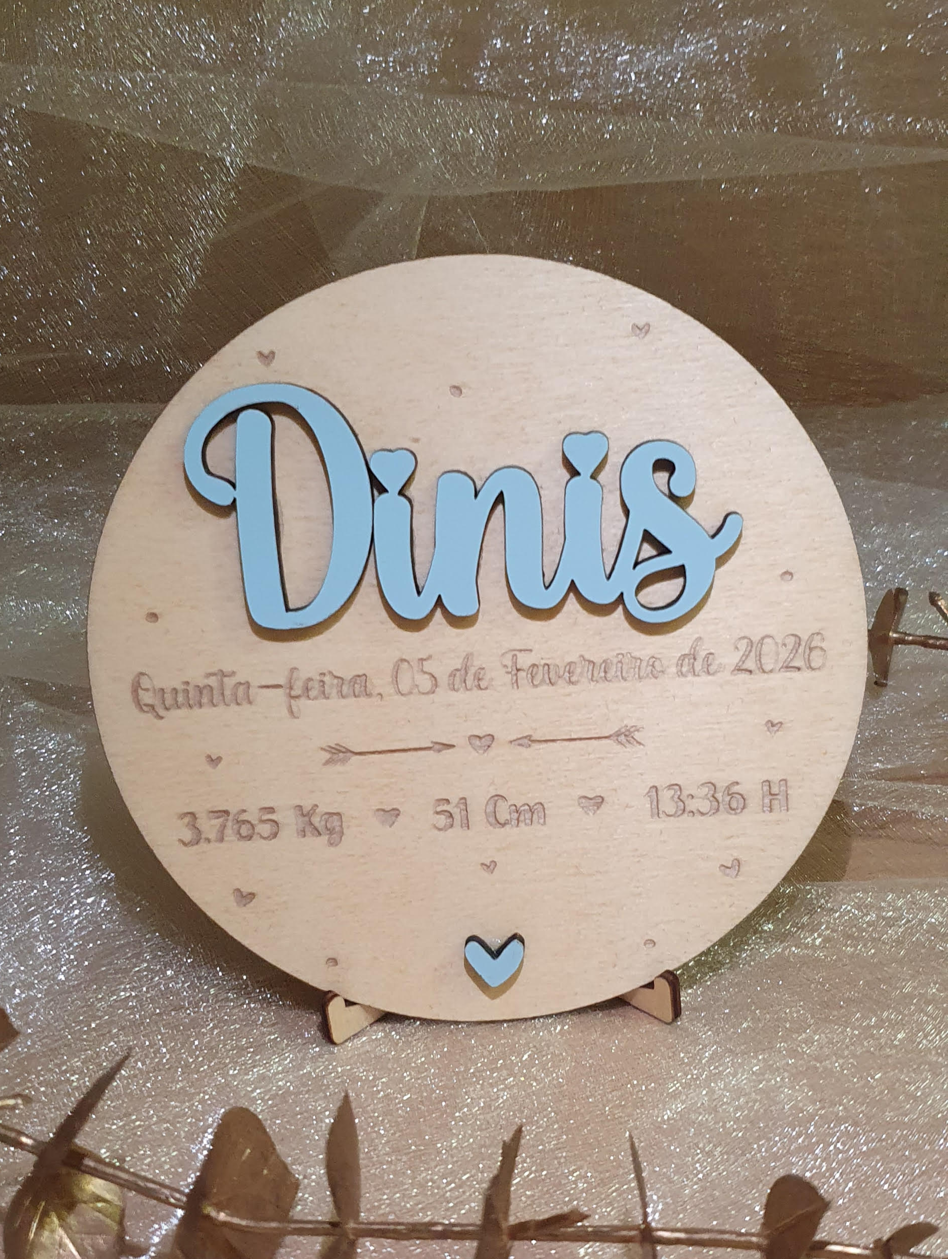 Rodela com dados de nascimento coração 2
