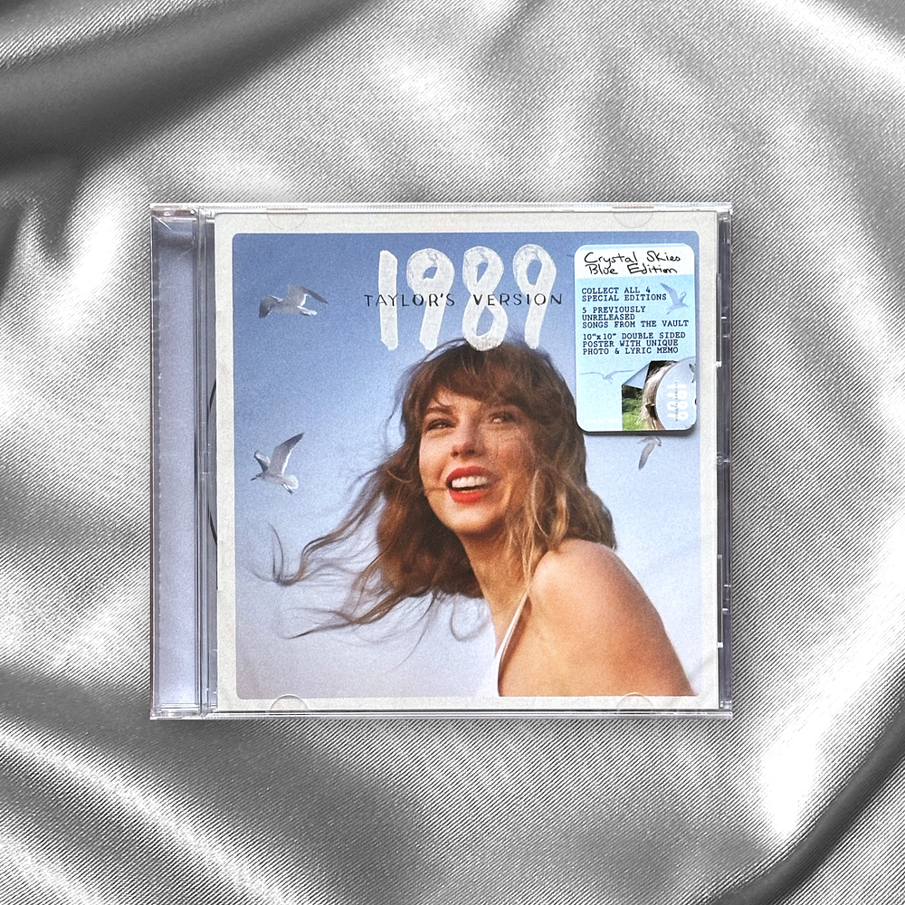 1989 (Taylor’s Version) Crystal Skies Blue Edition CD