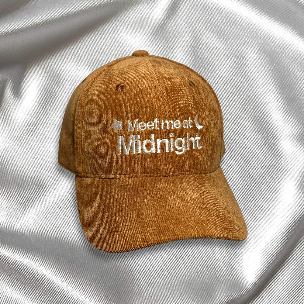 Gorra “Meet Me At Midnight” Corduroy