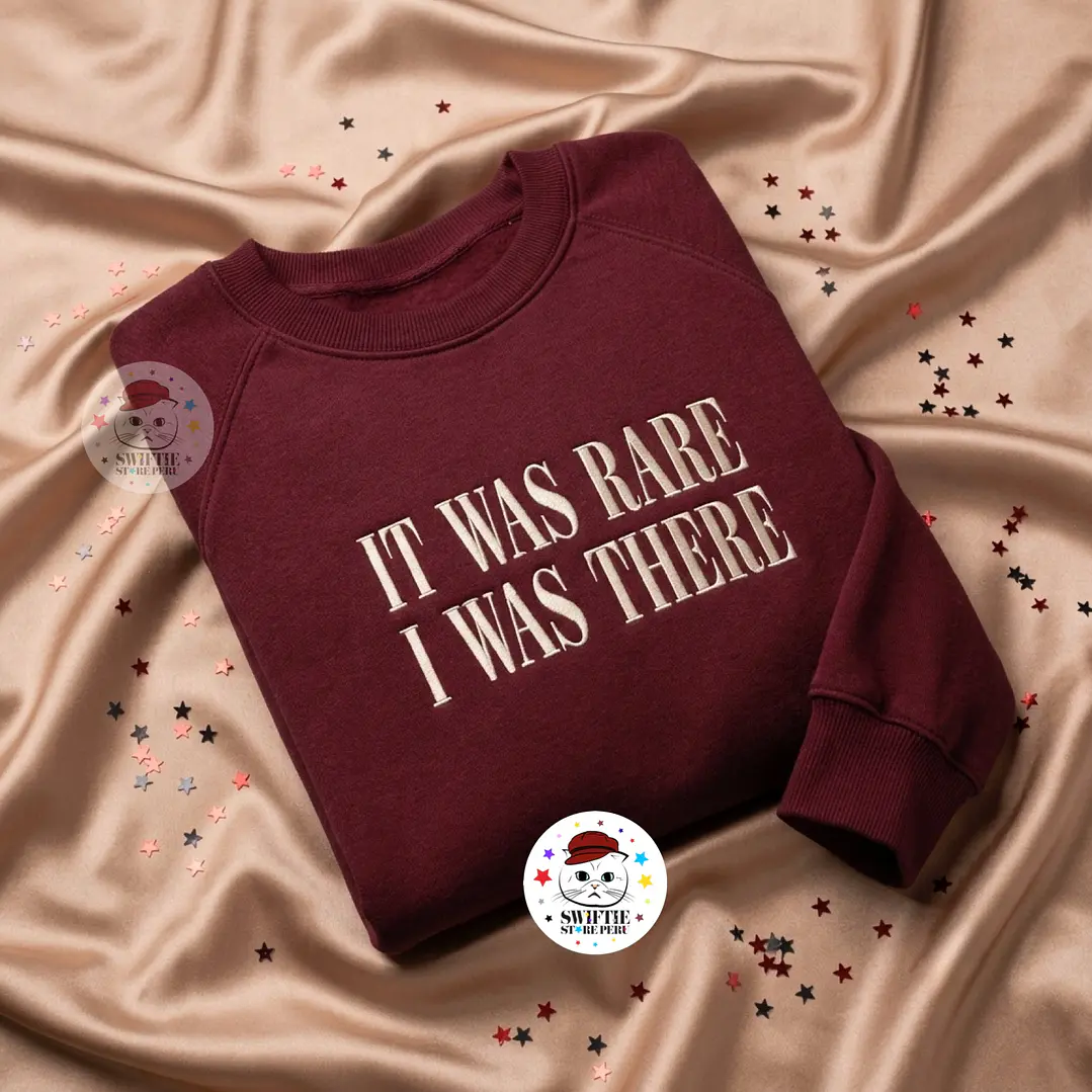Polera Bordada - “It Was Rare I Was There” (RED) 1