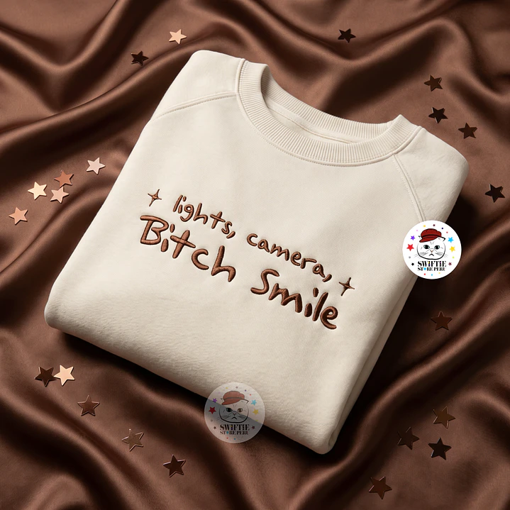 Polera Bordada - Light Camera Bitch Smile (TTPD) 1