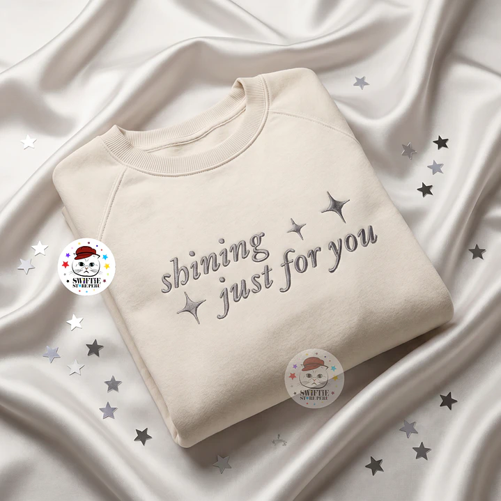 Polera Bordada - Shining just for you (Mirrorball) Folklore 1