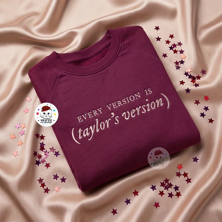 Polera Bordada - EVERY VERSION IS TAYLOR’S VERSION (RED) 1