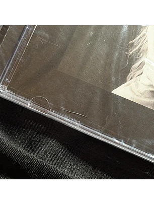 LIQUIDACIÓN CD THE TORTURED POETS DEPARTMENT - THE BLACK DOG #3