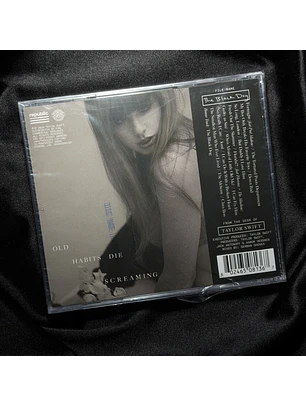 LIQUIDACIÓN CD THE TORTURED POETS DEPARTMENT - THE BLACK DOG #17