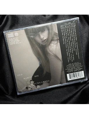 LIQUIDACIÓN CD THE TORTURED POETS DEPARTMENT - THE BLACK DOG #26