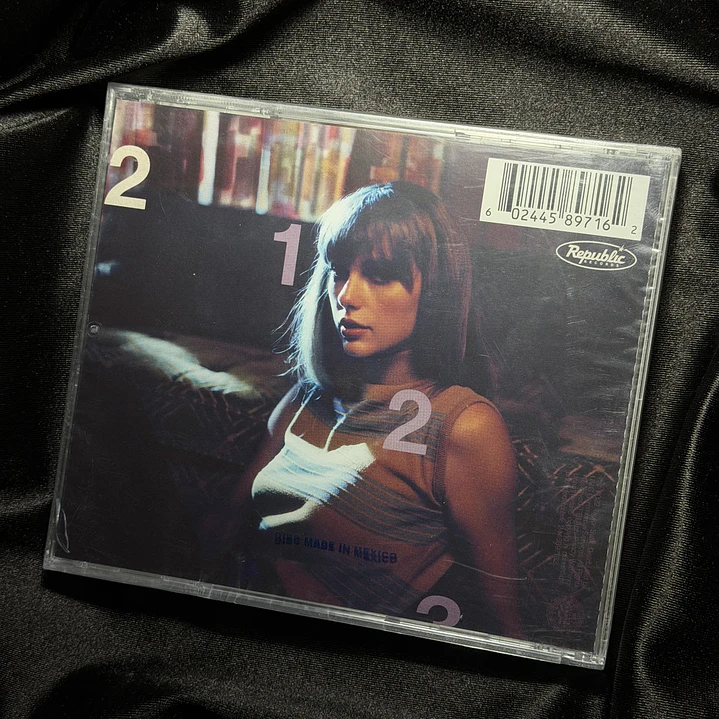 MIDNIGHTS CD LAVENDER (TARGET EXCLUSIVE) #8 2