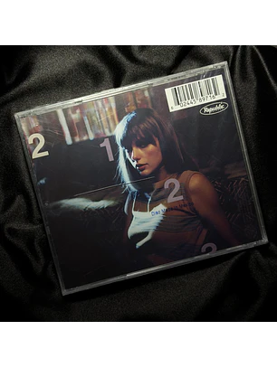 MIDNIGHTS CD LAVENDER (TARGET EXCLUSIVE) #12