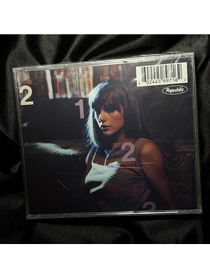 MIDNIGHTS CD LAVENDER (TARGET EXCLUSIVE) #15