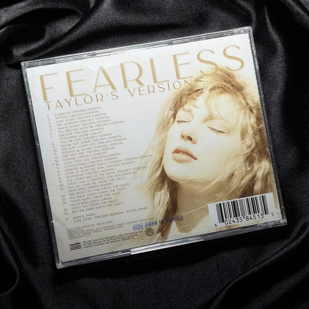 LIQUIDACIÓN CD FEARLESS (TAYLOR’S VERSION) 2CD TARGET EXCLUSIVE 4