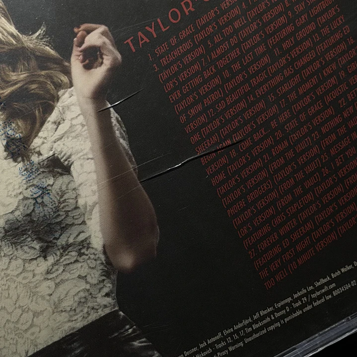 LIQUIDACIÓN CD RED (TAYLOR’S VERSION) 2CD #1 3