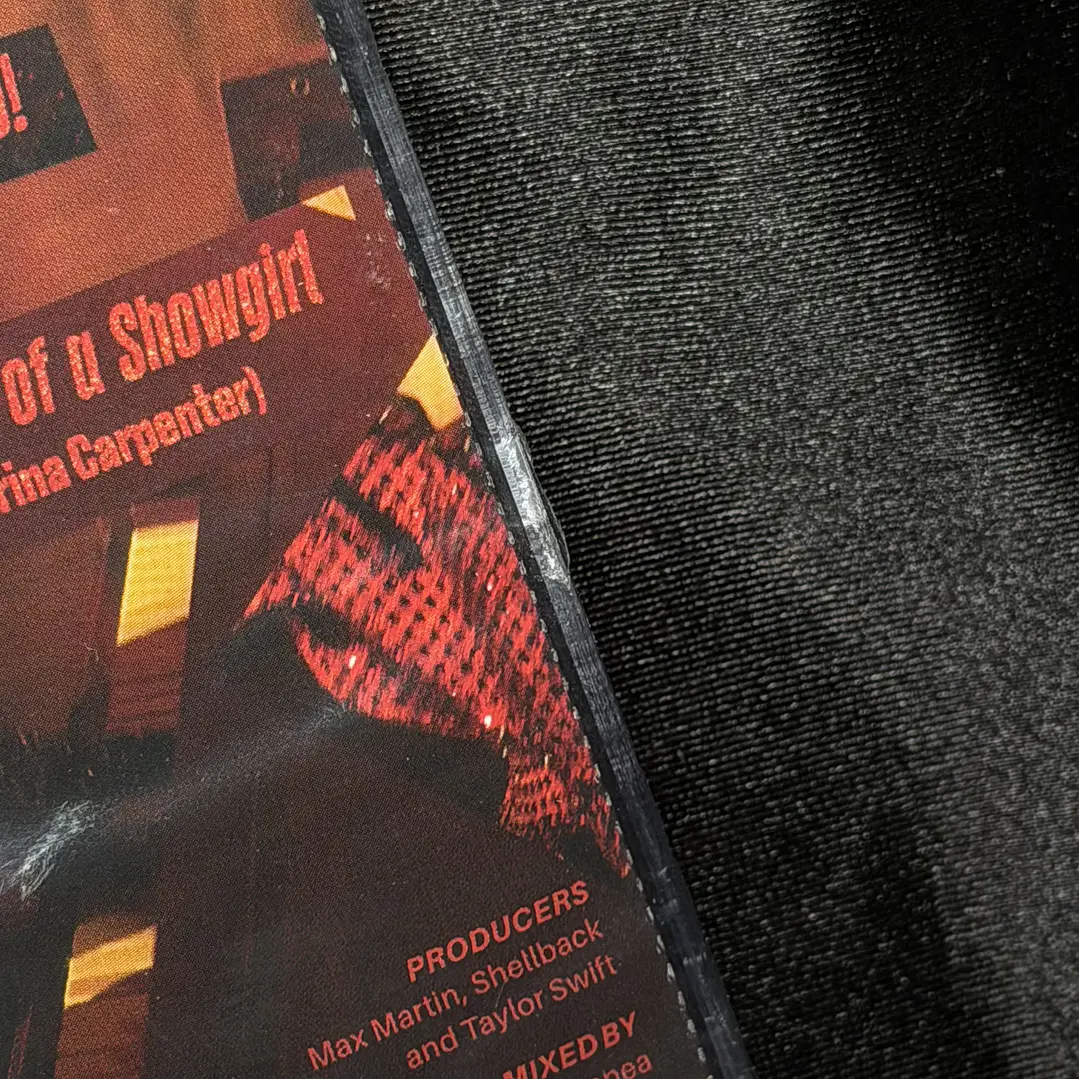 LIQUIDACION THE LIFE OF A SHOWGIRL CD - IT'S FRIGHTENING EDITION #4 4