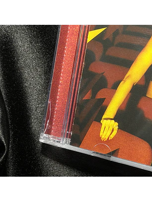 LIQUIDACION THE LIFE OF A SHOWGIRL CD - IT'S FRIGHTENING EDITION #5