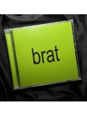 CHARLI XCX - BRAT CD