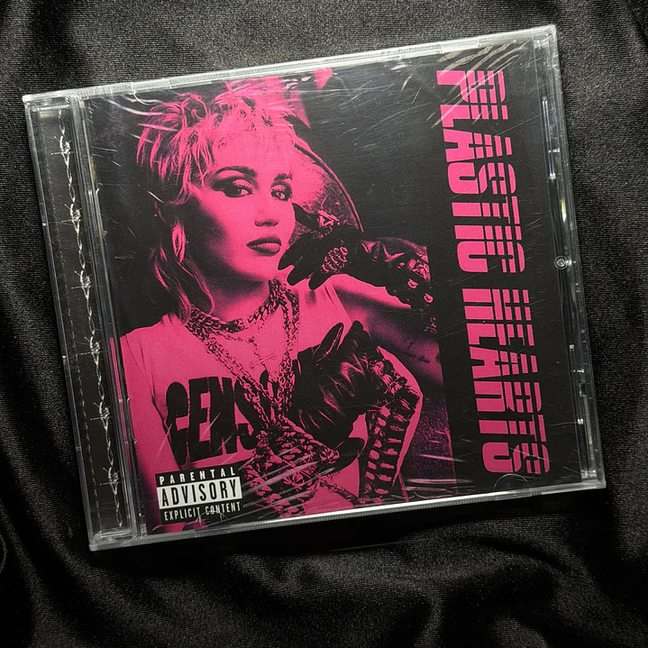 MILEY CYRUS - PLASTIC HEARTS CD 1