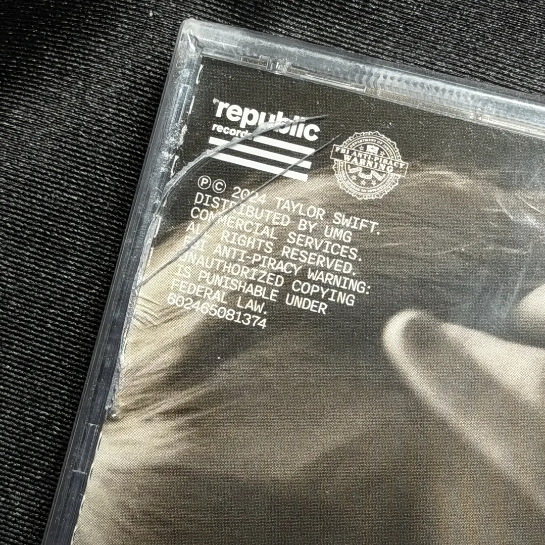 LIQUIDACIÓN CD THE TORTURED POETS DEPARTMENT - THE BOLTER #6 5