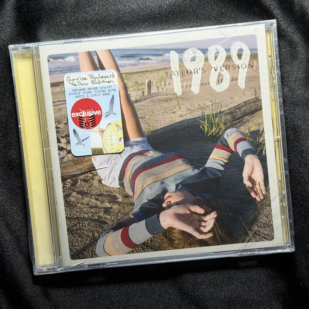 LIQUIDACIÓN CD 1989 (TAYLOR’S VERSION) SUNRISE BOULEVARD YELLOW #4 1