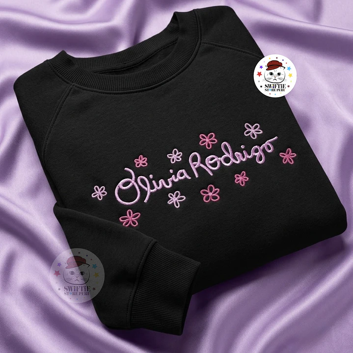 Olivia Rodrigo - Polera Bordada OR3  1
