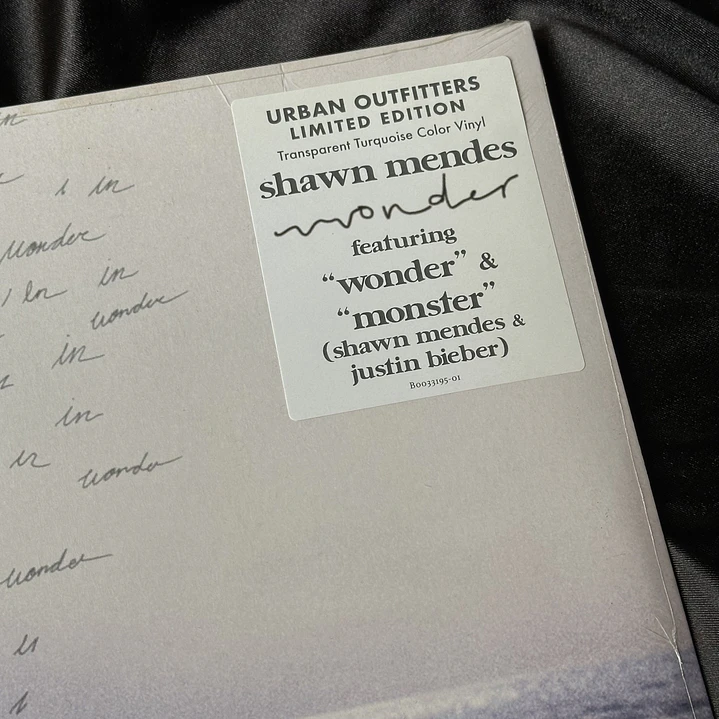 Shawn Mendes - WONDER Vinilo Turquesa Urban Outfitters 2