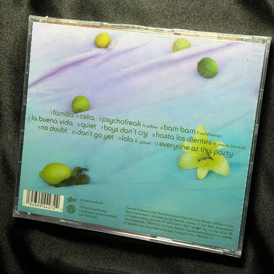 LIQUIDACIÓN CAMILA CABELLO - FAMILIA (TARGET EXCUSIVE) 3