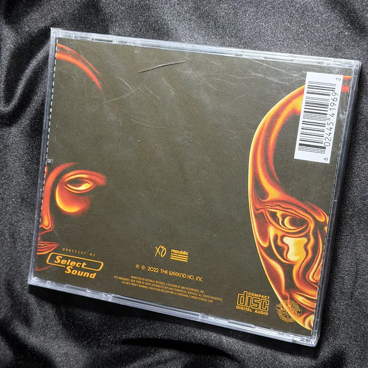 LIQUIDACIÓN - DAWN FM THE WEEKND (FIRMADO) 2