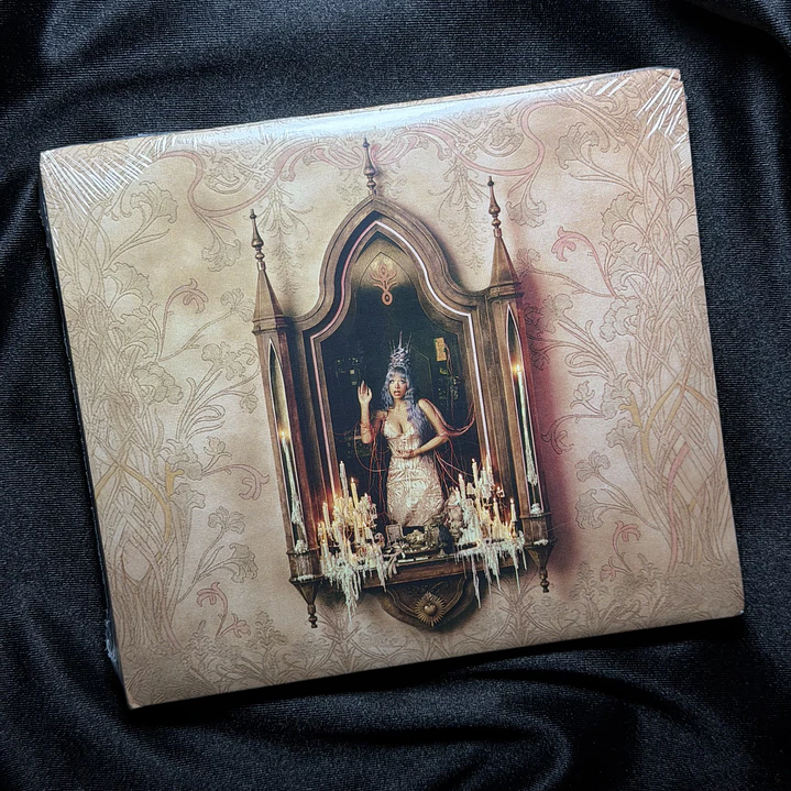 MELANIE MARTÍNEZ - HADES (SIGNED CD) FIRMADO 1