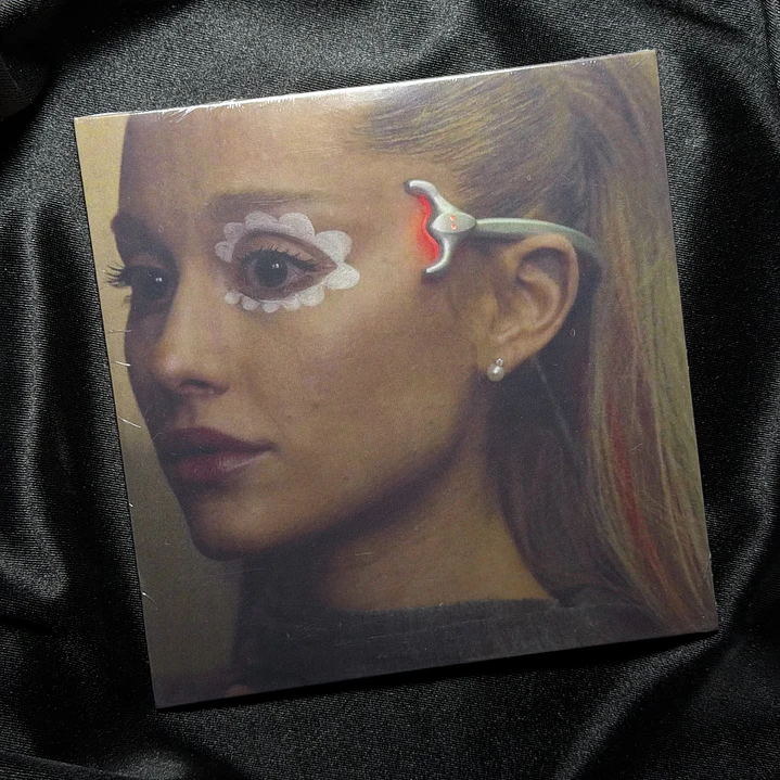 Ariana Grande - we can’t be friends Single CD 1