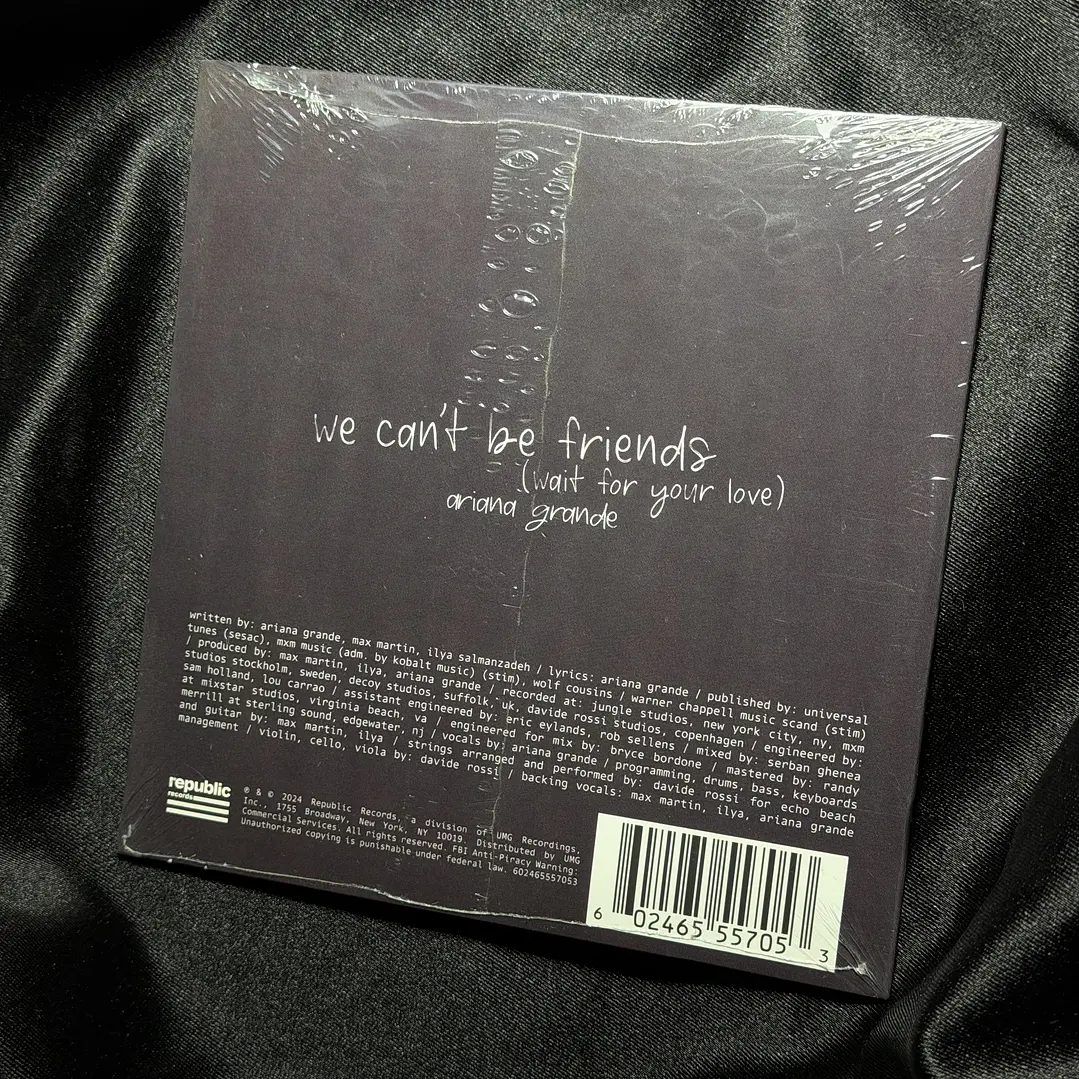 Ariana Grande - we can’t be friends Single CD 2