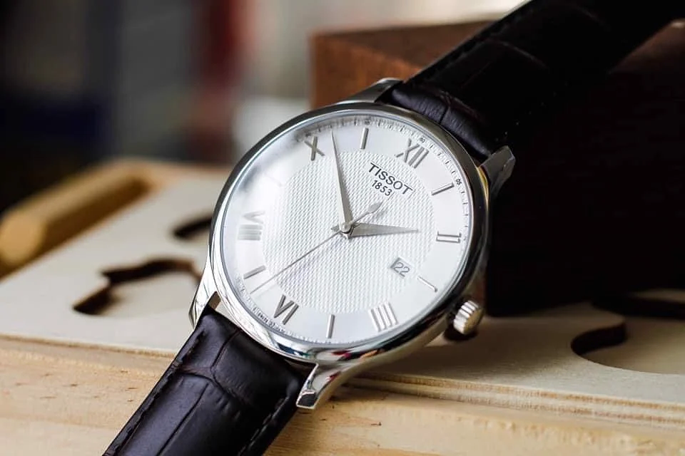 RELOJ TISSOT  TRADITION HOMBRE T063.610.16.038.00 3