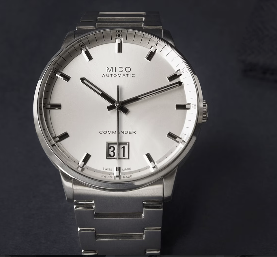 Reloj Mido COMMANDER BIG DATE M021.626.11.031.00 4