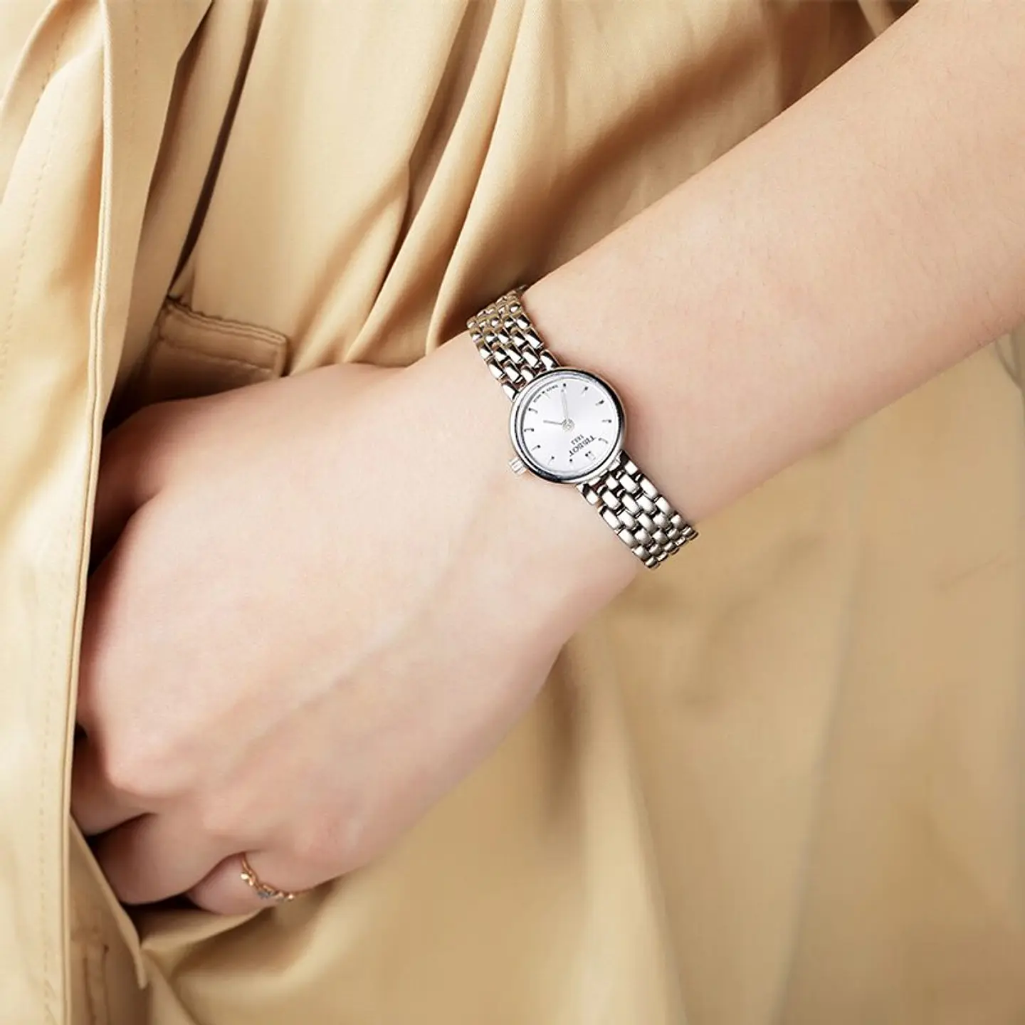 Reloj Tissot Lovely T058.009.11.031.00 3