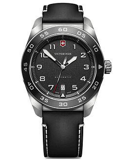 Reloj Victorinox Swiss Army Negro Correa de Cuero Negro