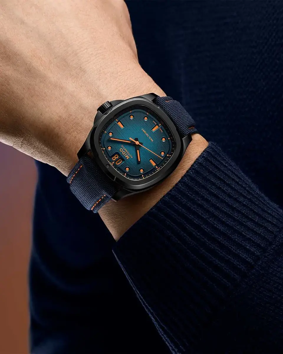 Reloj Mido Multifort TV Big Date Automático Azul M049.526.37.041.00 2