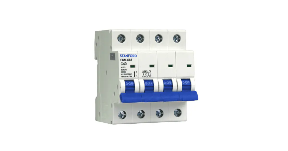 カーペンターBLC70/16SuperMaltiCast Interruptor Automático Tetrapolar 4x40 6kA C Stanford