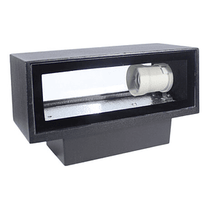 Foco sobrepuesto base rectangular