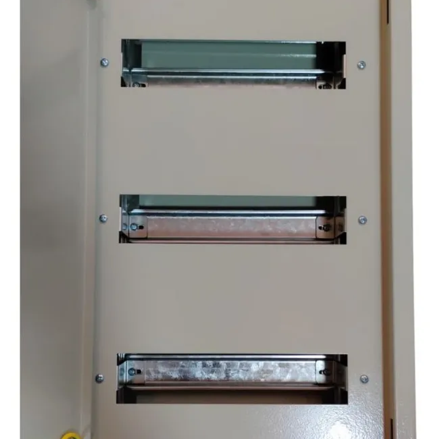 Tablero Metálico Sobrepuesto 36 Circuitos (550x330x100mm) Ip41  2