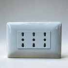 Tomacorriente Enchufe Triple Blanco Punteado 10/16a 220v Sec