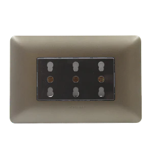 Tomacorriente Enchufe Triple Café Puenteado 10/16a 220v Sec