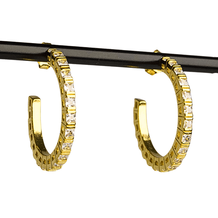 Aros argolla con circones frontales Enchapados en Oro 1