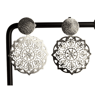 Aros mandala chico plano enchapado en plata