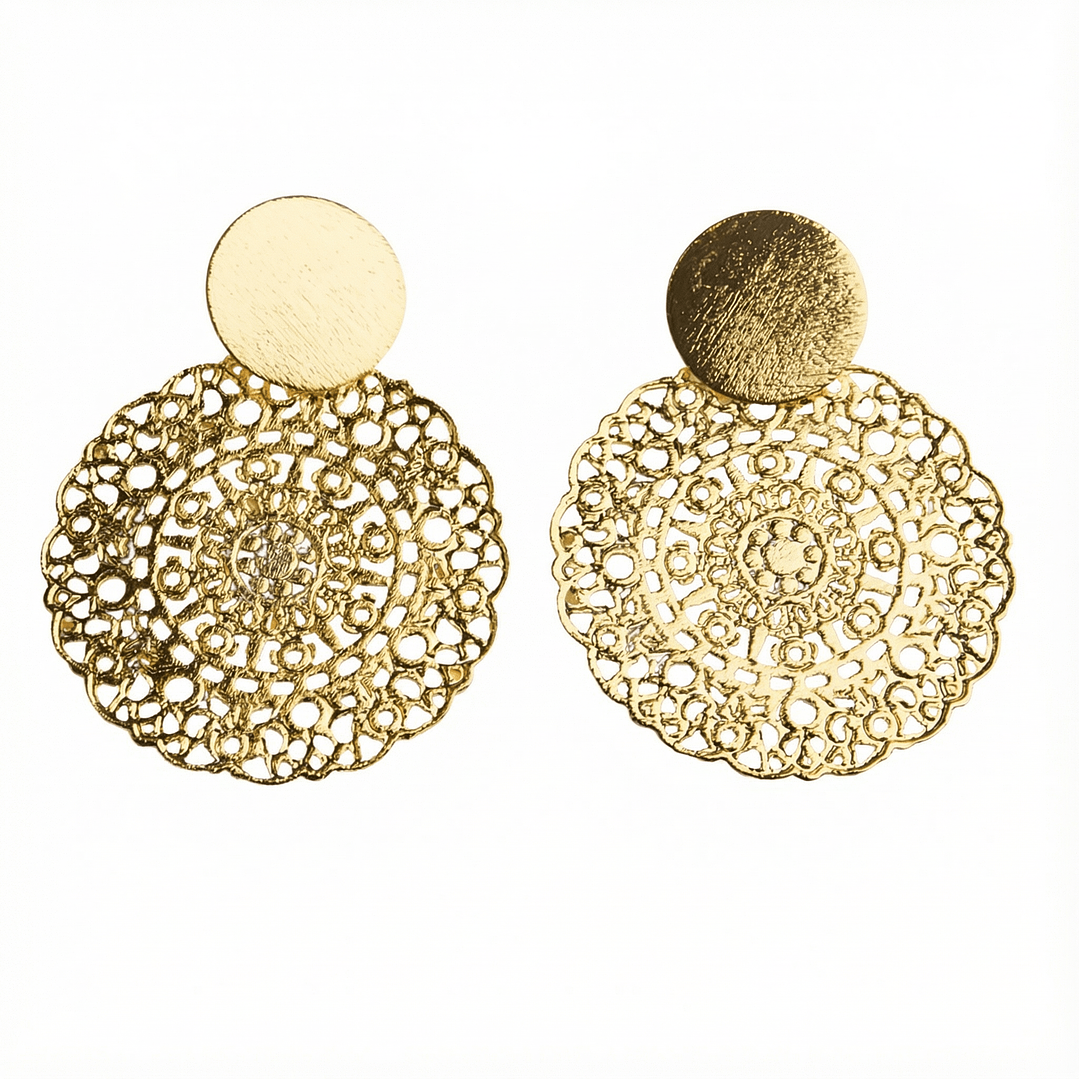 Aros mandala intrincado enchapado en Oro 1