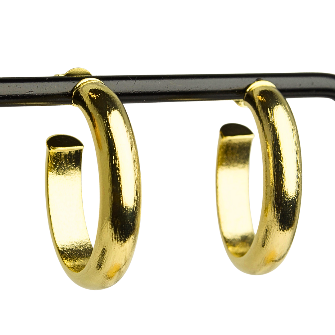 Aro argolla ovalada satinada enchapada en oro 1